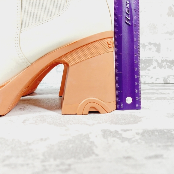 NEW Sorel Brex Cream Beige Leather Pull On Block Heel Chelsea Boots V203 - Picture 2 of 10